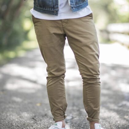 Celana Chino Slim Fit